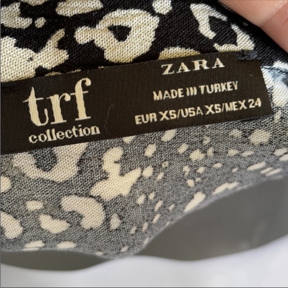 Zara TRF Collection Black & White loose Blouse - Picture 5 of 12